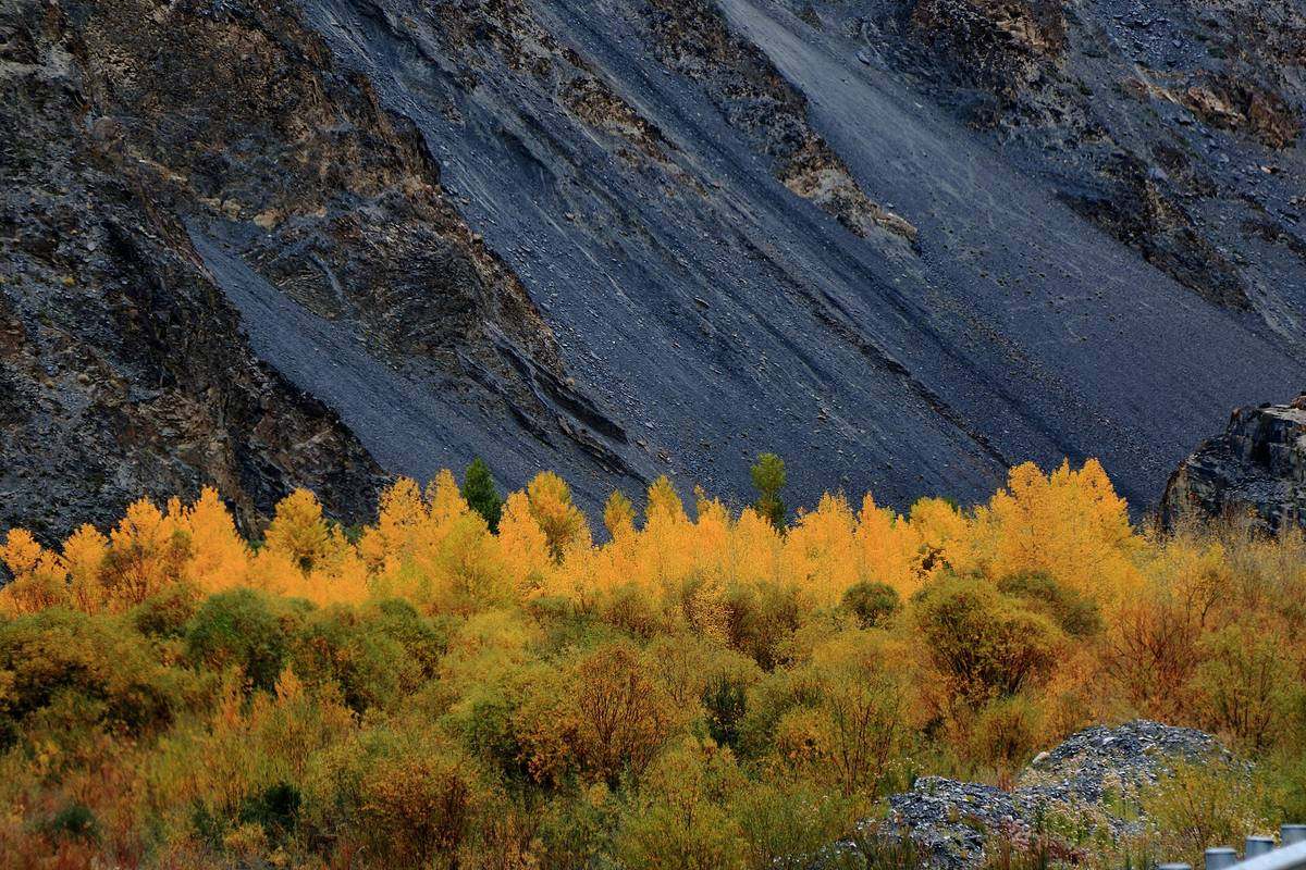 Autumn in Southwest China's High Passes: Mountain Kitchens