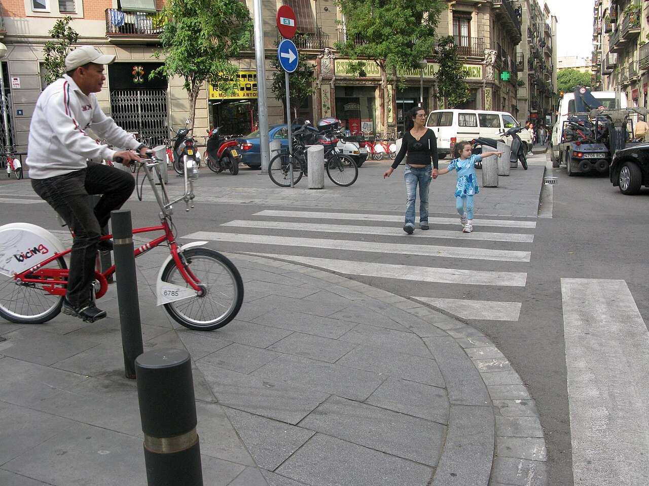 Barcelona El Raval 071 (8314865908)