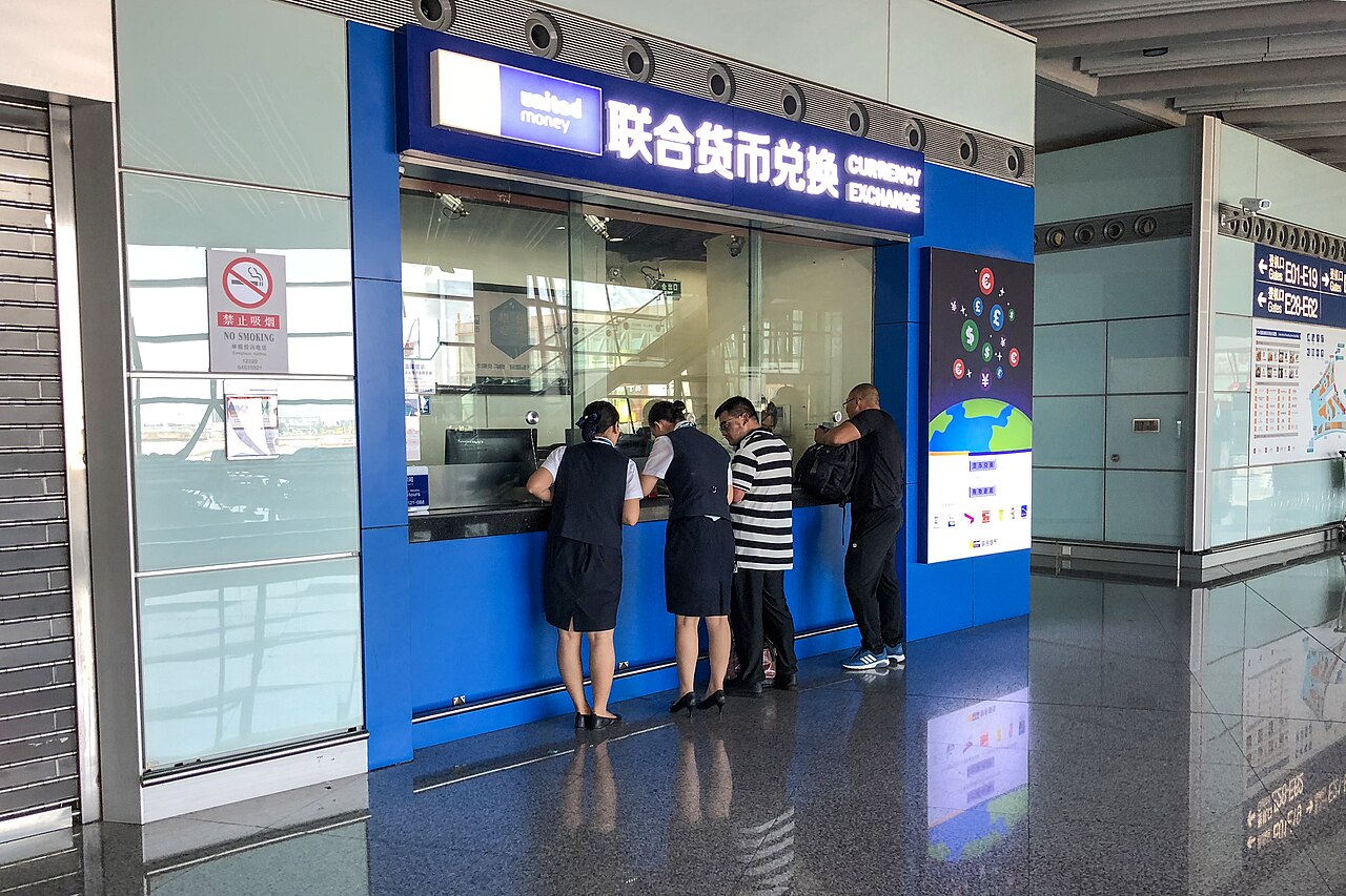 Currency exchange counter at ZBAA T3E Departures (20180823110519)