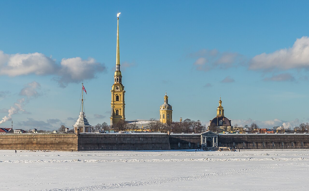 4Y1A1430 Saint Petersburg (34699344242)