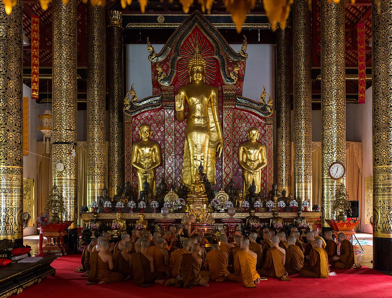 Wat Chedi Luang Assembly Hall, Chiang Mai, Thailand - Diliff