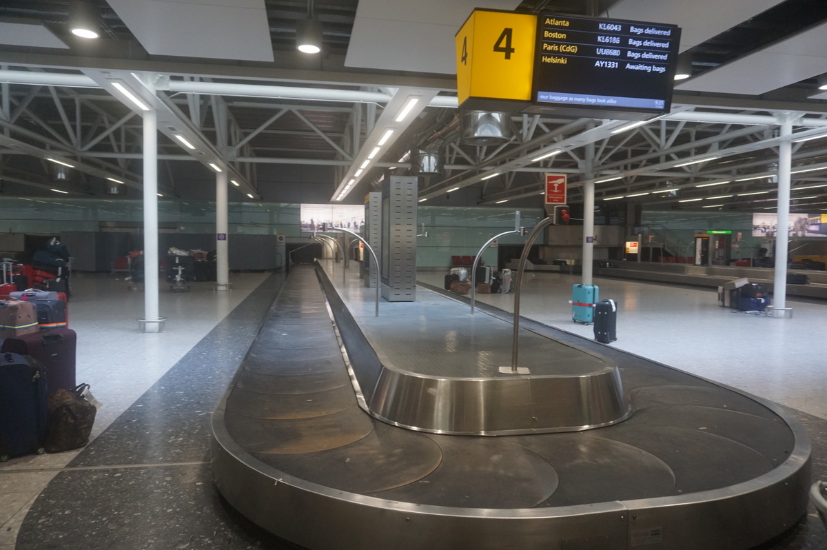 Baggage Claim at T3 Heathrow Airport - geograph.org.uk - 7187688