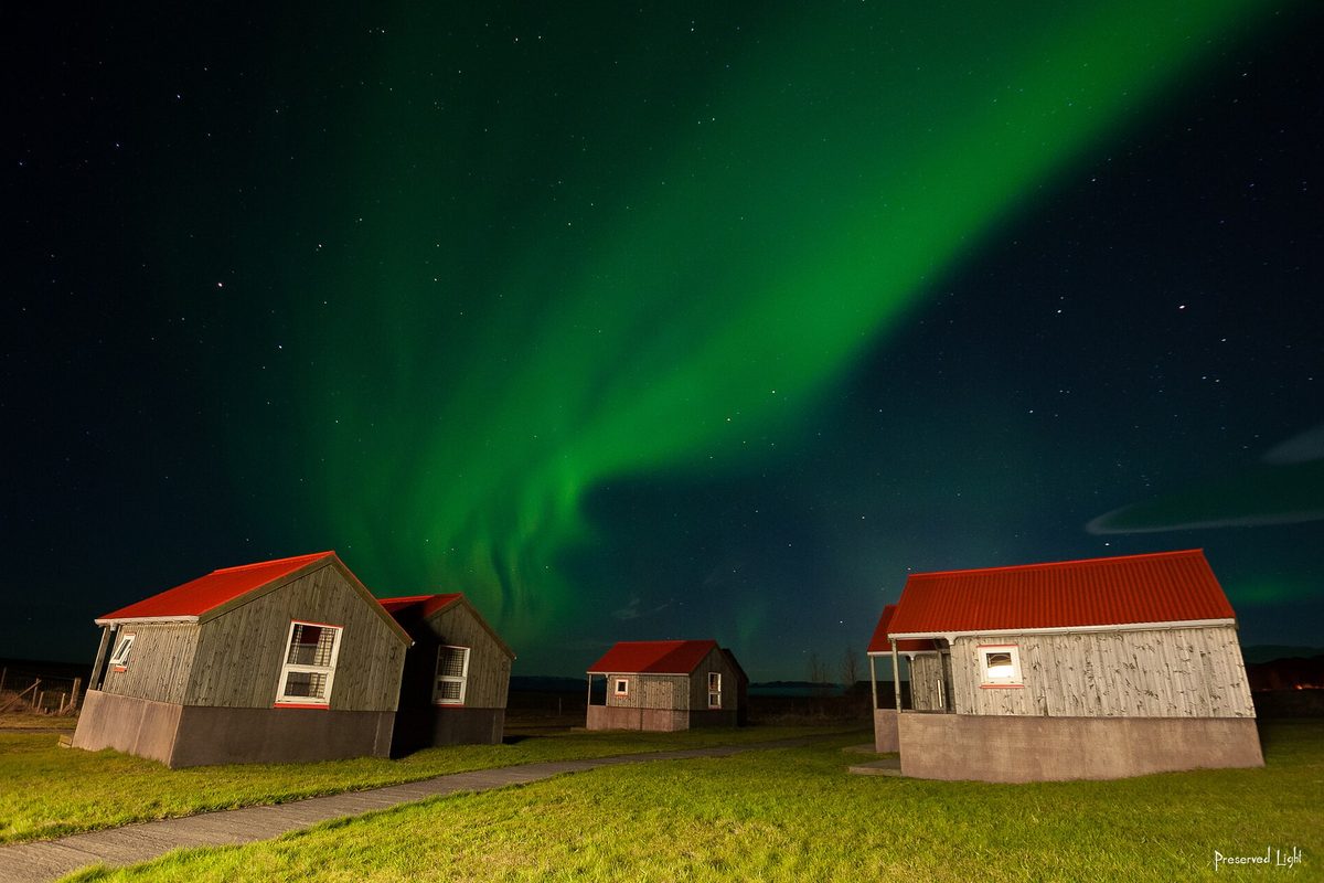Northern Lights in Vík, Iceland: When to Go, Self-Drive Routes, and Quiet Viewing Spots